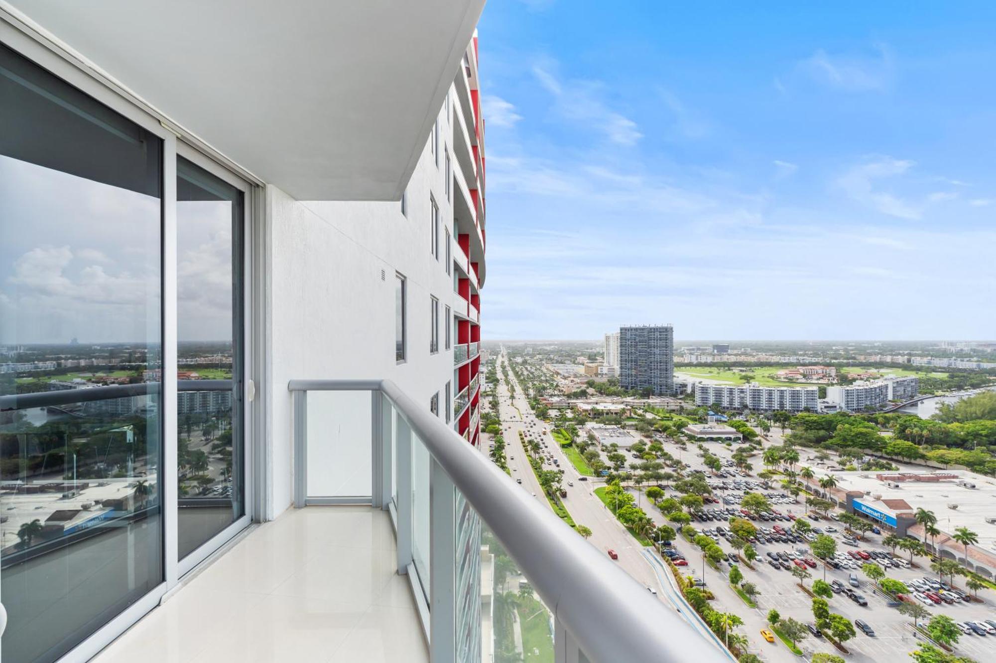 Beachwalk Resort - Vip Tower - Oceanview Unit 3 Bedroom & 3 Bathroom Hallandale Beach Esterno foto