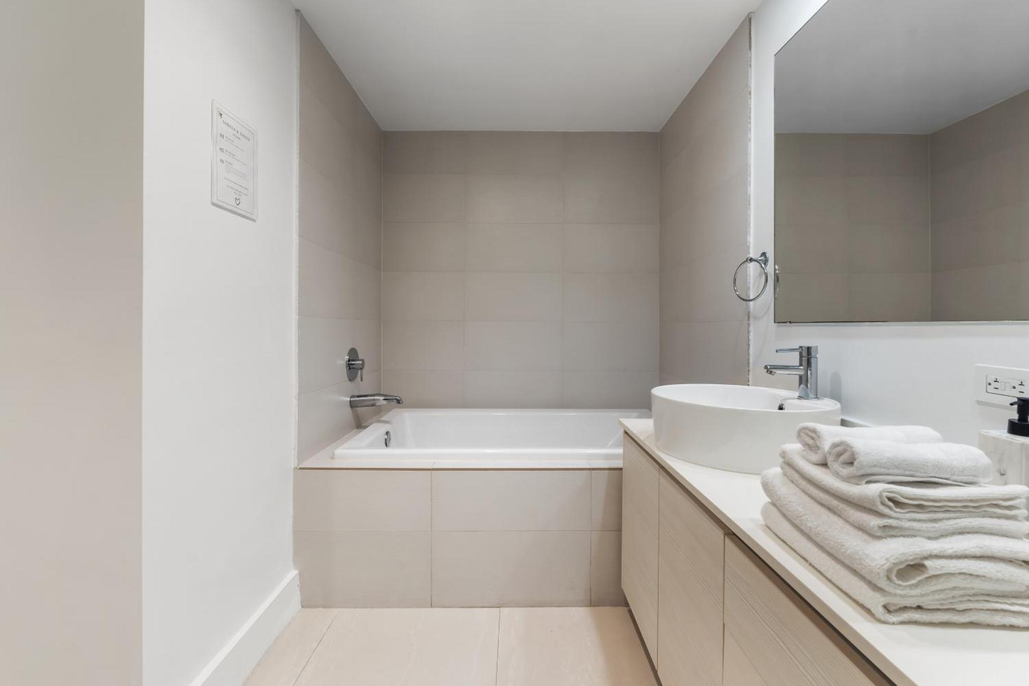 Beachwalk Resort - Vip Tower - Oceanview Unit 3 Bedroom & 3 Bathroom Hallandale Beach Esterno foto