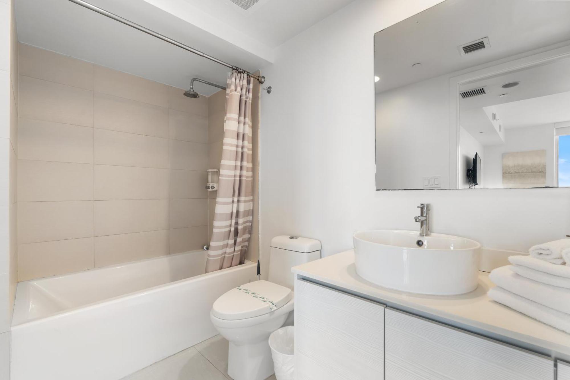 Beachwalk Resort - Vip Tower - Oceanview Unit 3 Bedroom & 3 Bathroom Hallandale Beach Esterno foto